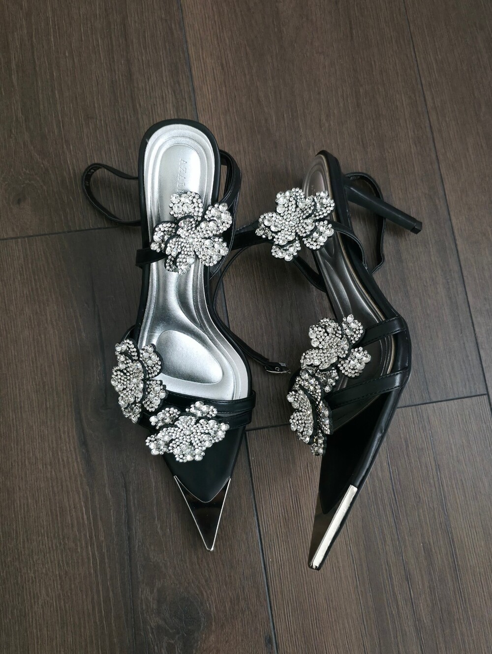 AZALEA WANG Njema Flower Embellished Stiletto Heel